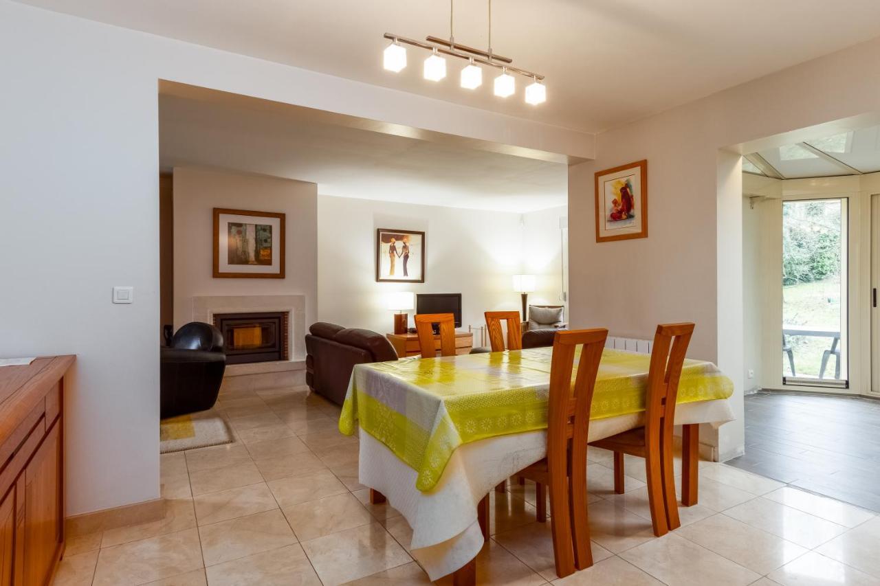 4 Bedroomed Near Disneyland Paris Coupvray Exterior foto